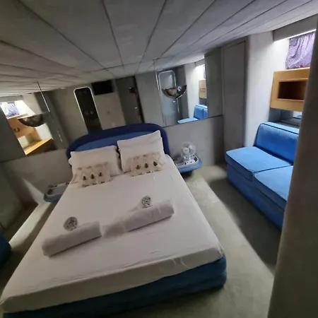 Botel Riti Yacht 2*