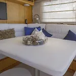 Riti Yacht Ботель