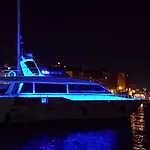Riti Yacht