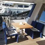 Ботель Riti Yacht 2*