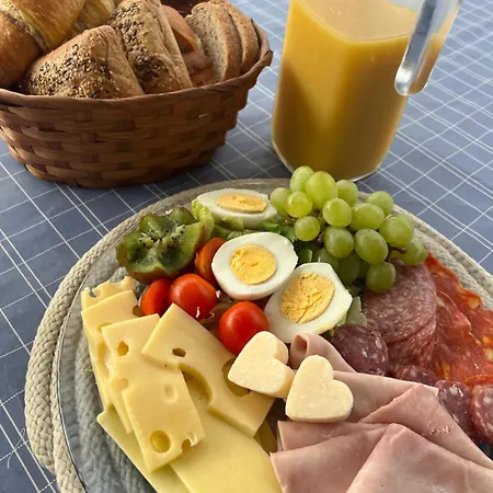 Riti Yacht Πλωτό κατάλυμα