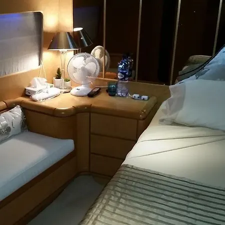 Hotel en barco Riti Yacht Kalkara