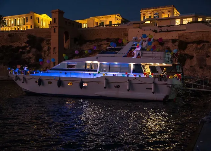 Riti Yacht Πλωτό κατάλυμα